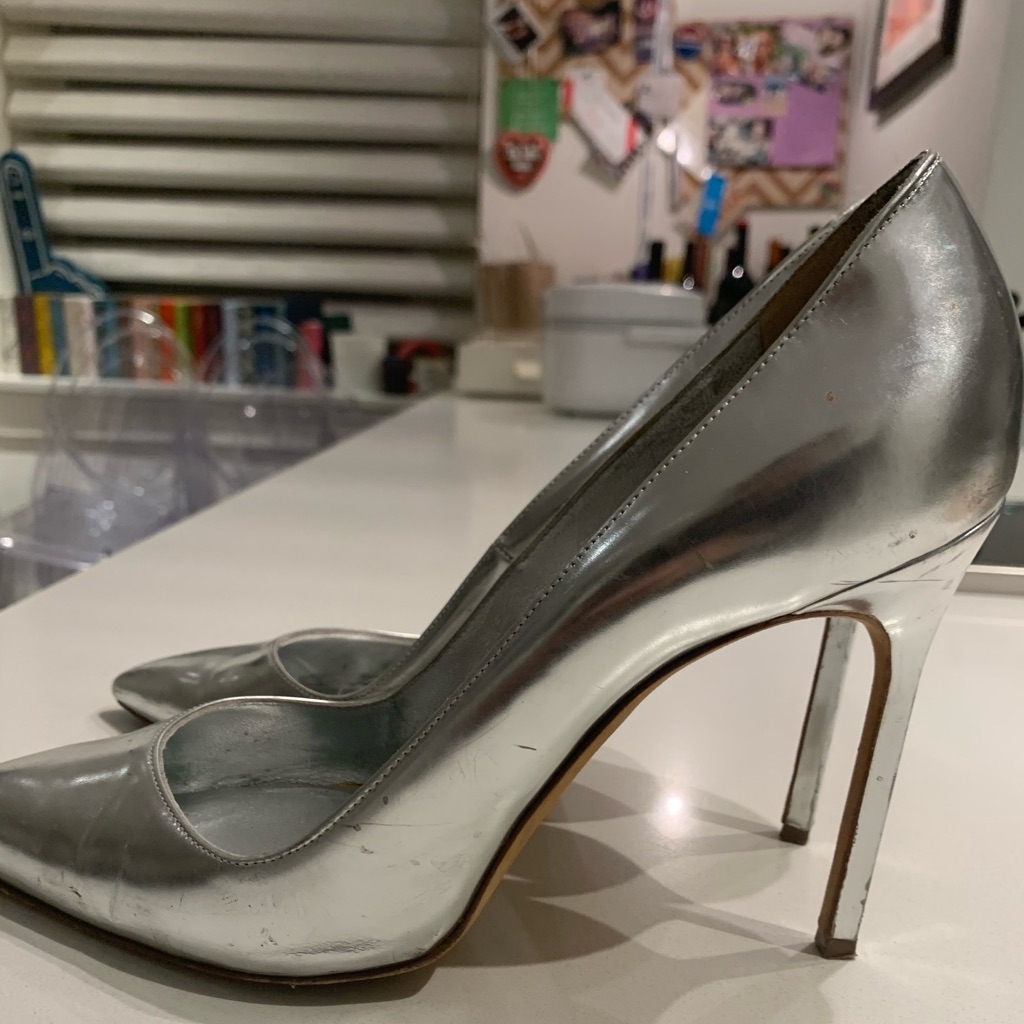 Silver Manolo Bb Pumps